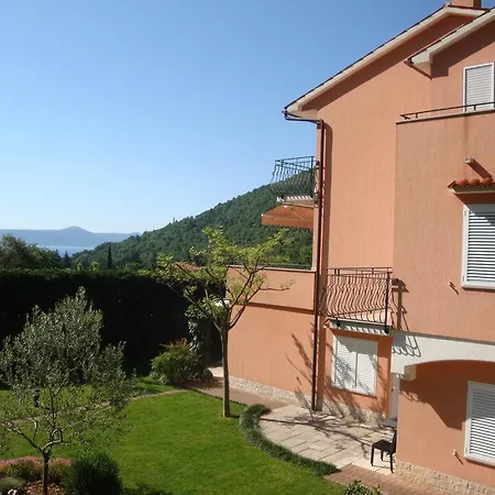 Apartment Mogorovic Moscenicka Draga